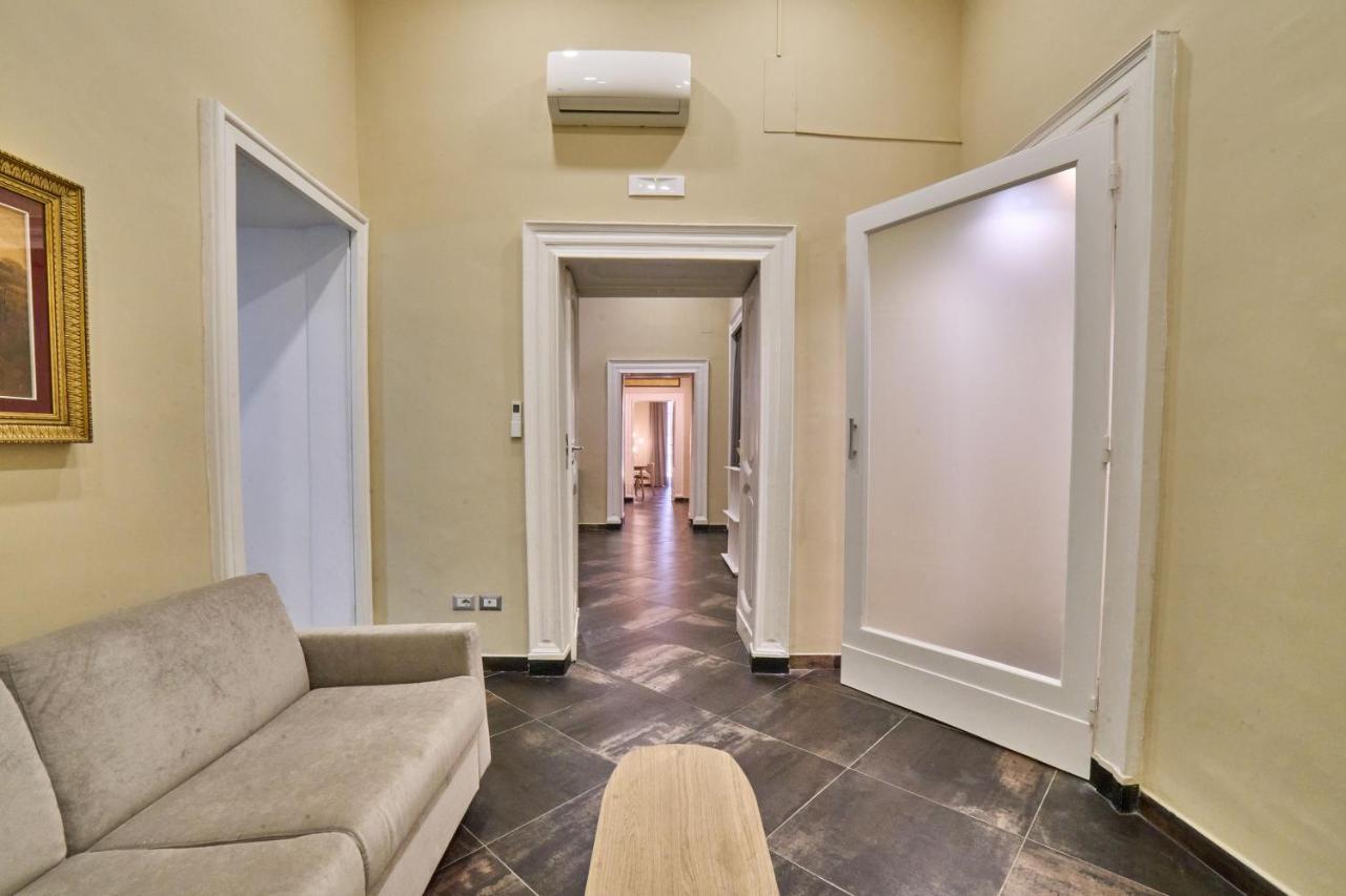 Appartement Via Niccolo Tommaseo 14 à Naples Extérieur photo