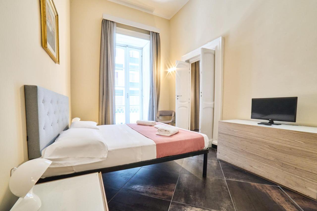 Appartement Via Niccolo Tommaseo 14 à Naples Extérieur photo
