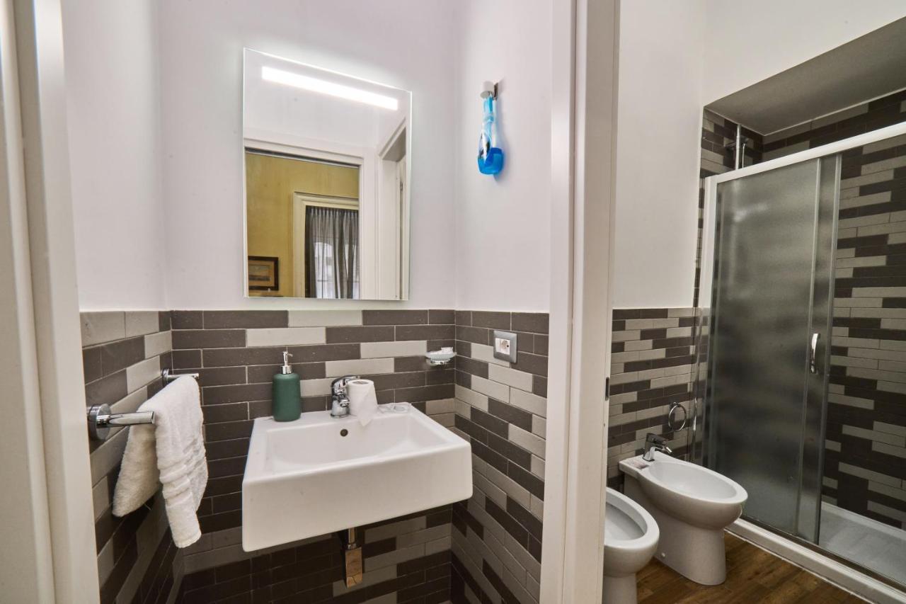Appartement Via Niccolo Tommaseo 14 à Naples Extérieur photo