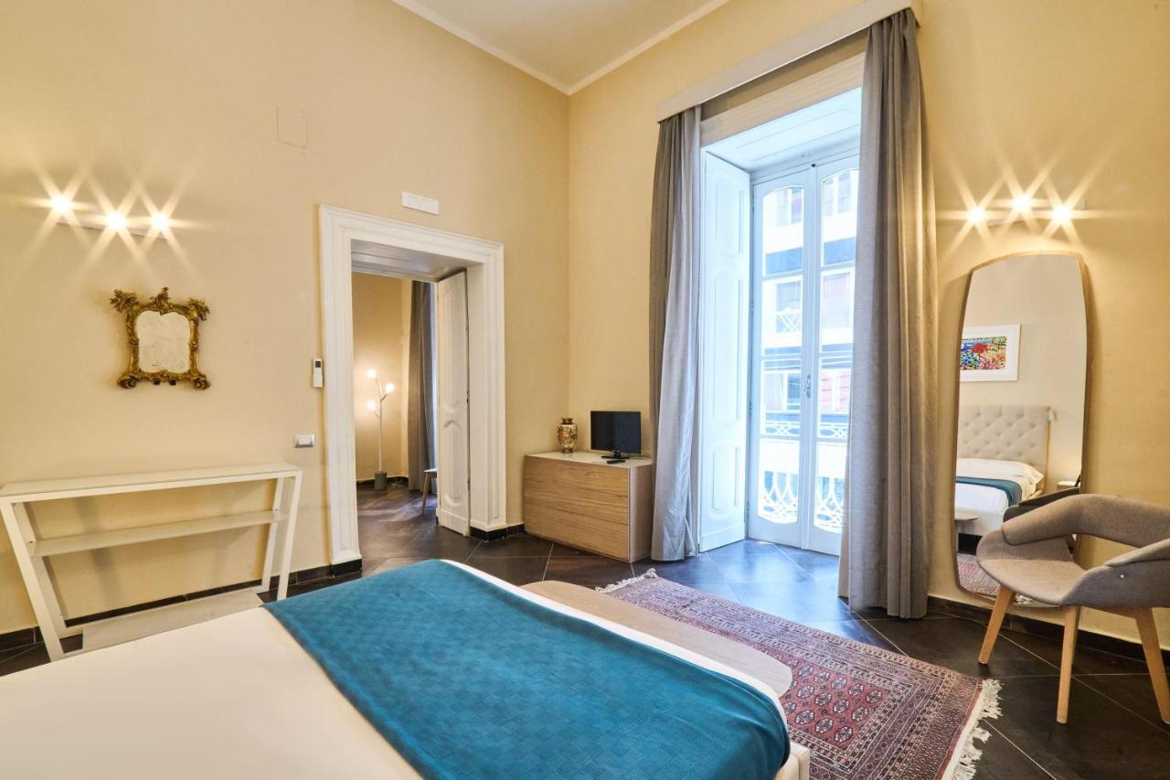 Appartement Via Niccolo Tommaseo 14 à Naples Extérieur photo