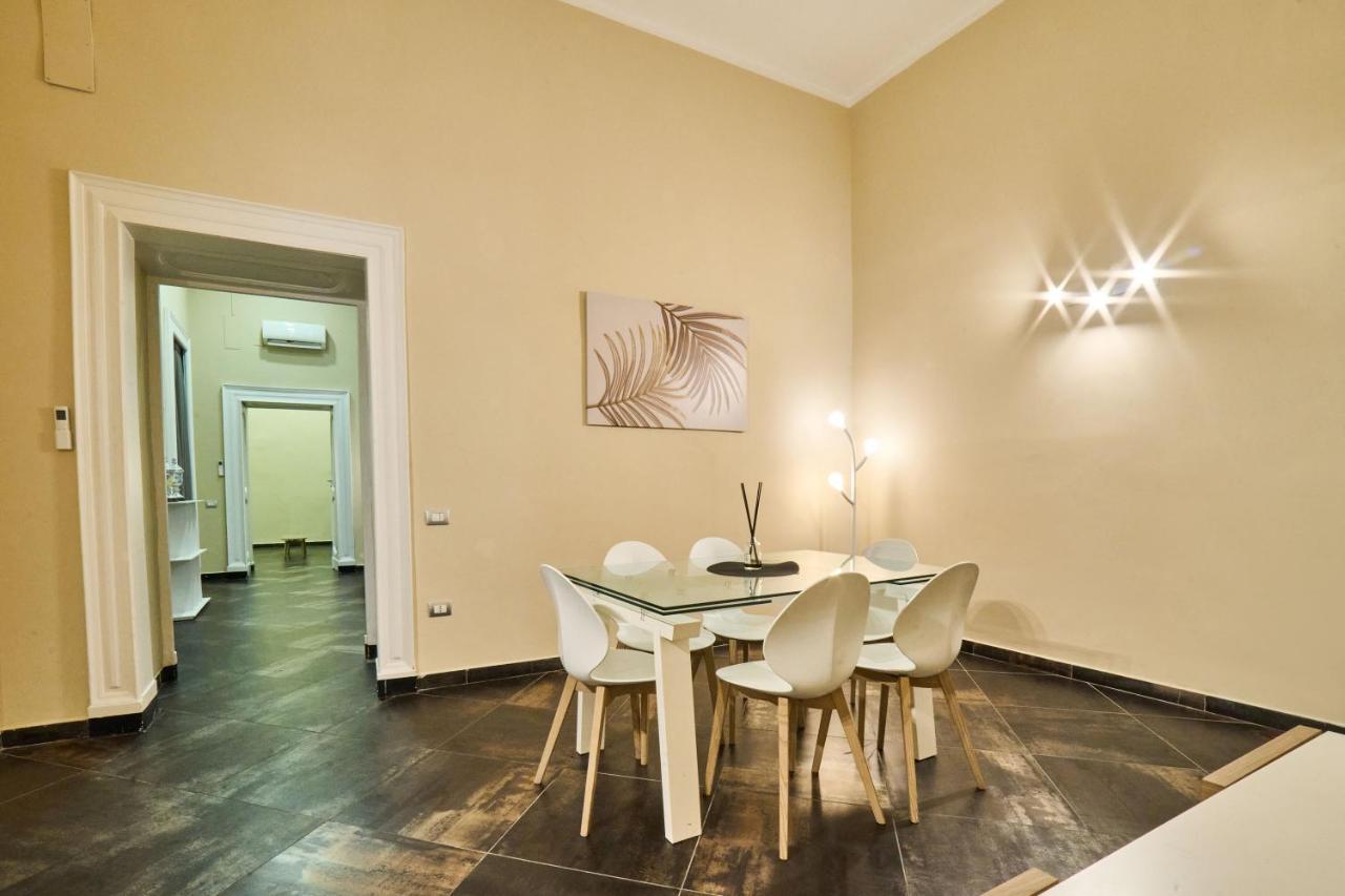 Appartement Via Niccolo Tommaseo 14 à Naples Extérieur photo