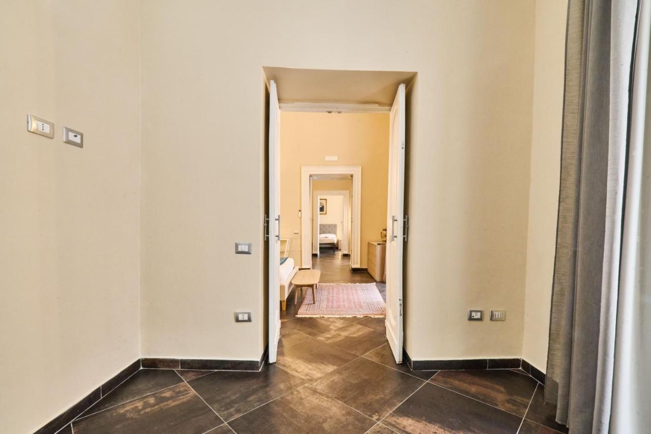 Appartement Via Niccolo Tommaseo 14 à Naples Extérieur photo