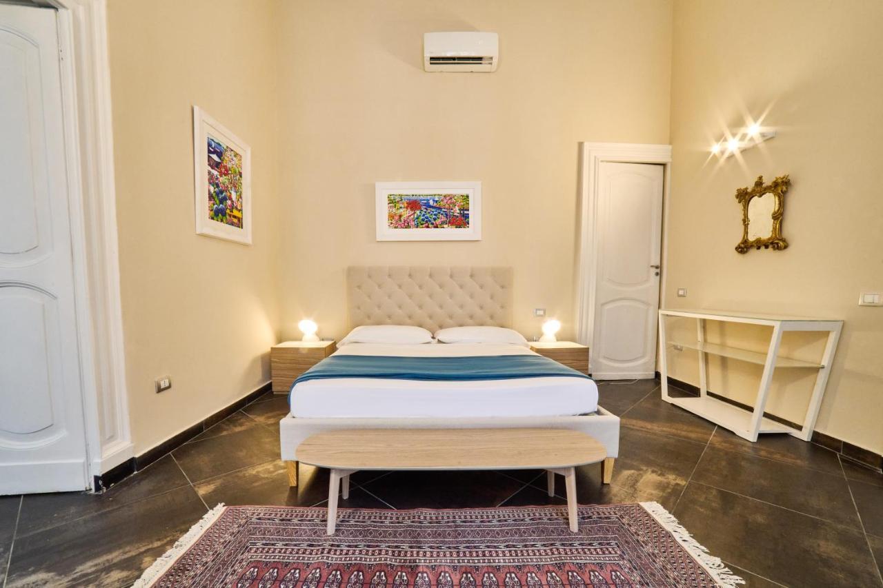 Appartement Via Niccolo Tommaseo 14 à Naples Extérieur photo
