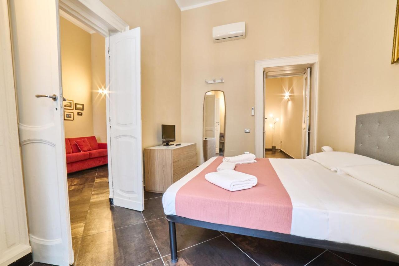 Appartement Via Niccolo Tommaseo 14 à Naples Extérieur photo